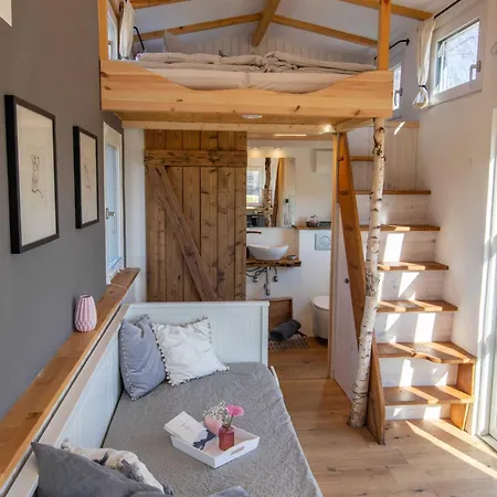 Tiny House Hygge * Kenz-Kustrow